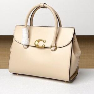 Broome Coach Carryall